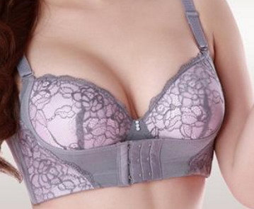 乳房结节图片
