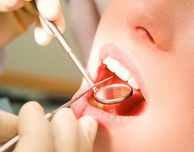 35岁做牙齿矫正老了会有副作用吗_牙齿矫正可以治疗凸嘴吗