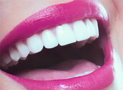 牙齿磨小还能用树脂补上吗_为什么牙齿会裂开呢什么造成的