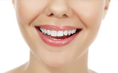 牙齿为什么有个洞_牙齿外凸会一直恶化吗