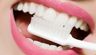牙齿贴片操作过程