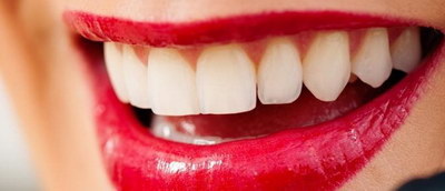 牙黄怎么治最有效的方法_怎么快速解决牙黄问题