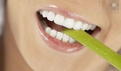 牙齿酸什么原因怎么治疗