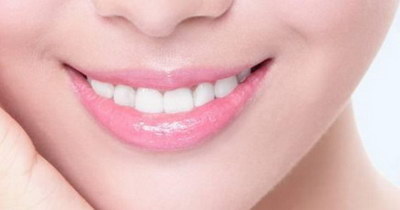 牙齿缝大是什么原因(牙齿缝大是什么原因造成的)
