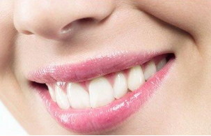 牙齿美白方法对比