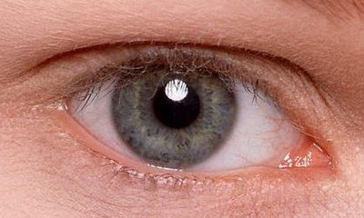 开眼角手术后多长时间可以敷面膜(开眼角手术后多长时间可以化妆)