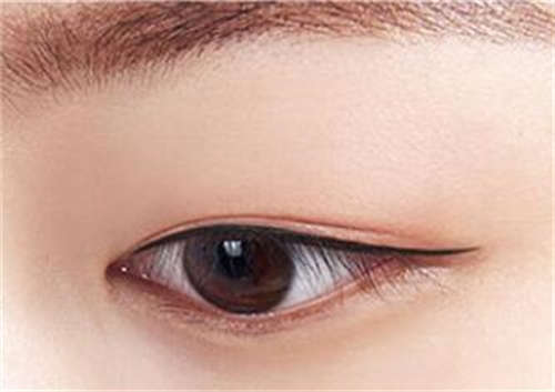 2023年桂林市灌阳县缝线双眼皮手术整形医生排行榜单